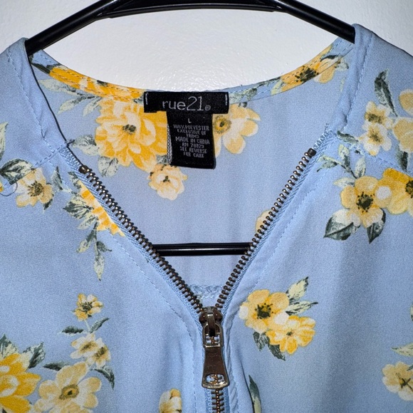 Rue21 Light Blue Blouse with Yellow Floral Design - Picture 2 of 7
